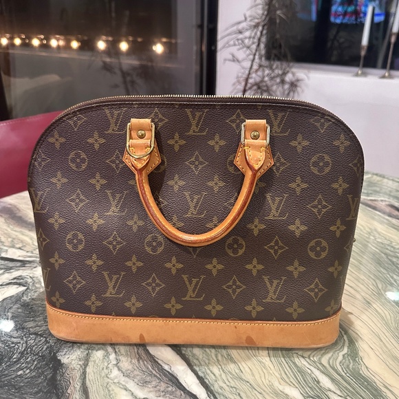 Louis Vuitton Alma PM - Picture 1 of 6